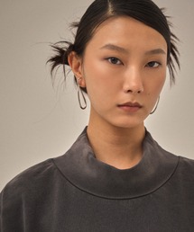 VERSEAU（ヴェルソー）の「【 VERSEAU / ヴェルソー 】  フックカーブピアス　23720909　JON（ピアス（両耳用））」