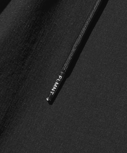 F.ILLUMINATE（フィルミネイト）の「ナイロンツーピンタックトラックパンツ-ブラック（スウェットパンツ・メンズ・その他・LARGE/MEDIUM/SMALL/X-SMALL）」の9枚目の写真