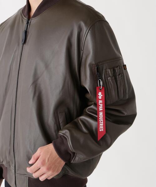 Alpha Industries(アルファインダストリーズ)の「ALPHA INDUSTRIES/アルファ インダストリーズ/LEATHER MA-1 FLIGHT JACKET/レザー エムエーワン フライト ジャケット(MA-1・メンズ・ブラウン/ブラック・2XL/L/M/S/XL)」の4枚目の写真