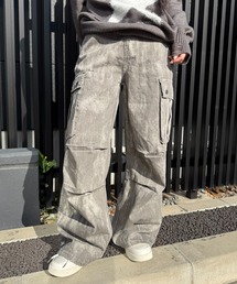 Figments（フィグメンツ）の「ブリーチカーゴパンツ（デニムパンツ）」