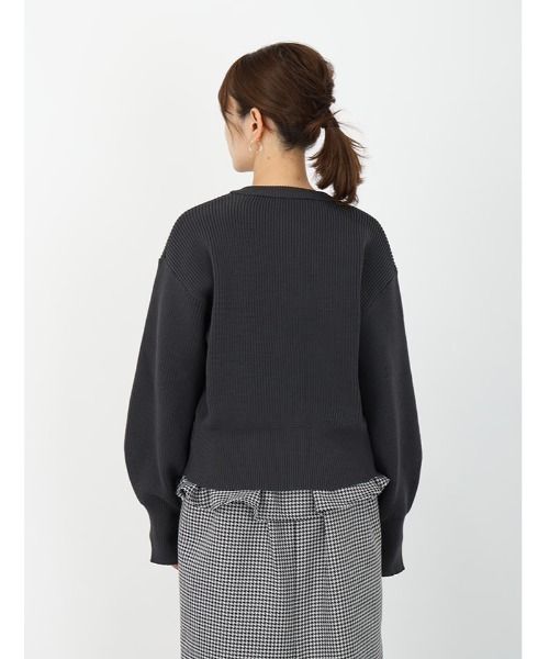 fifth（フィフス）の「ゴールドボタンニットカーディガン（カーディガン/ボレロ・レディース・ブラウン/チャコールグレー/ベージュ・M）」の10枚目の写真