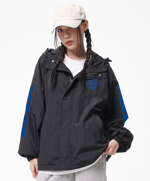 ARTISTWEAR（アーティストウェア）の「[ATW]ソルドアウトフード風防（ナイロンジャケット・レディース・ブラック・MEDIUM/LARGE/X-LARGE/XX-LARGE）」の5枚目の写真