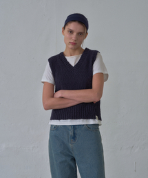 HANE（ハネ）の「Cloud Best_Navy（ベスト）」