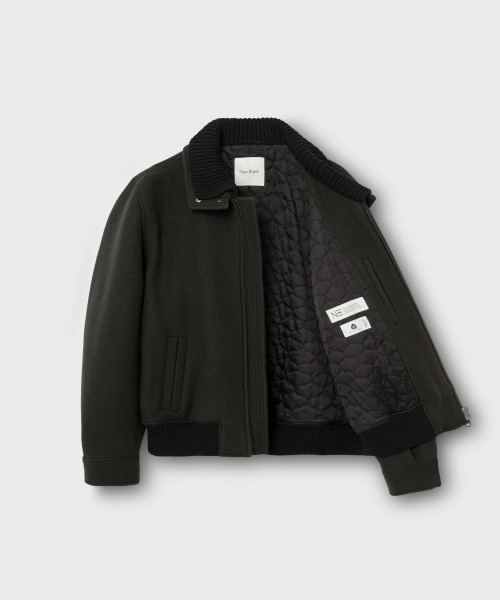 NONBLANK（ノンブランク）の「ニットカラーウールブレンドショートジャケット_DARK GREY（その他アウター・メンズ・チャコール・LARGE/MEDIUM/X-LARGE）」の2枚目の写真
