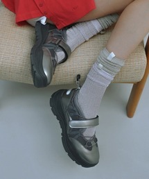 Rockfishweatherwear ダークグレー　チャーム付き Rockfish Weatherwear（ロックフィッシュウェザーウェア） スニーカー