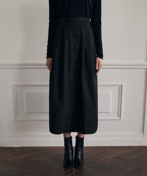 ADAUL(アダウル)の「ラインピンタックフレアスカート - ブラック(スカート・レディース・その他・SMALL/MEDIUM)」の1枚目の写真