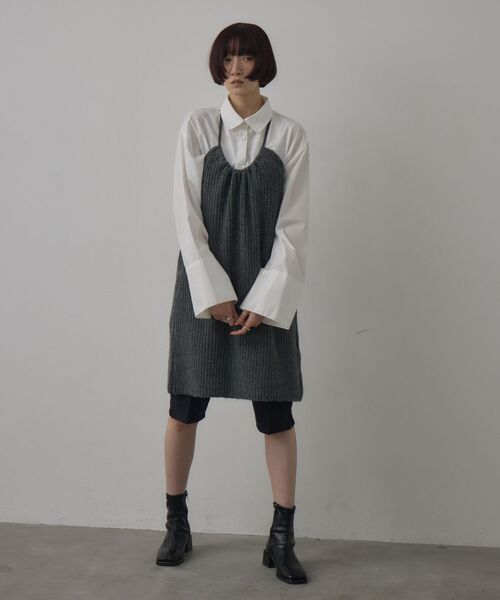 kivi（キヴィ）の「ホルターニットワンピース（ワンピース・レディース・チャコールグレー/ブラック/ブラウン・FREE）」の8枚目の写真