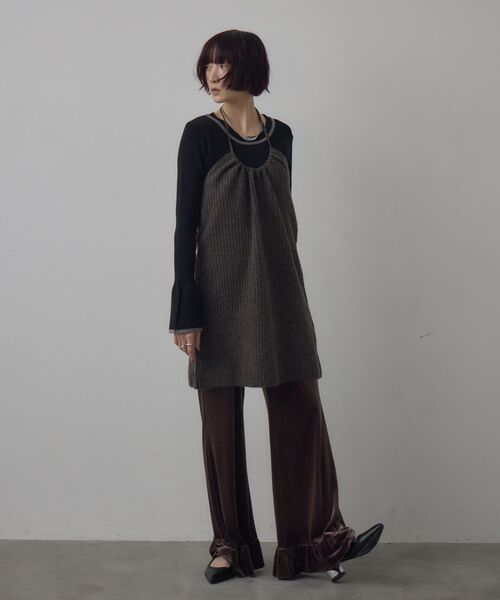 kivi（キヴィ）の「ホルターニットワンピース（ワンピース・レディース・チャコールグレー/ブラック/ブラウン・FREE）」の13枚目の写真