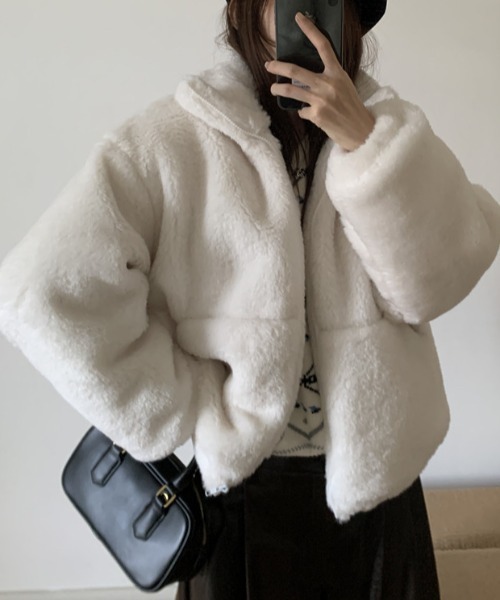 FREE STYLISTS（フリー スタイリスト）の「YUGA_YGMC 　Padded boa blouson coat（ブルゾン・レディース・クリーム/ホワイト・FREE）」の5枚目の写真