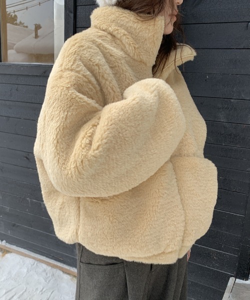 FREE STYLISTS（フリー スタイリスト）の「YUGA_YGMC 　Padded boa blouson coat（ブルゾン・レディース・クリーム/ホワイト・FREE）」の15枚目の写真