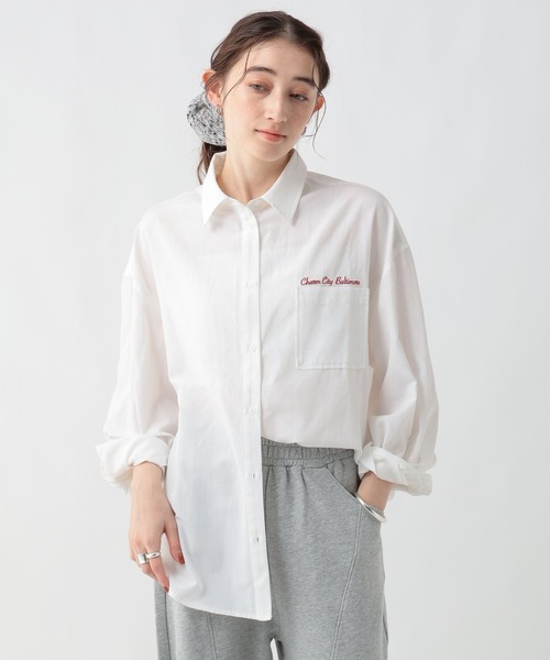 GEORGE'S(ジョージズ)の「刺繍オックスシャツ(シャツ/ブラウス・レディース・ブルー/アイボリー/ピンク・FREE)」の9枚目の写真