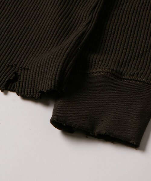 WHO'S WHO gallery（フーズフーギャラリー）の「【FromVintage】ダメージワッフルヘンリーL/STEE（Tシャツ/カットソー・メンズ・ホワイト/チャコールグレー・FREE）」の5枚目の写真