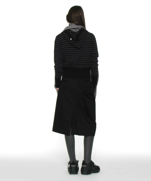 PARTIMENTO WOMEN(パルティメントウィメン)の「アシンメトリックドレープパネルミディスカート_ブラック(スカート・レディース・その他・S/M)」の5枚目の写真