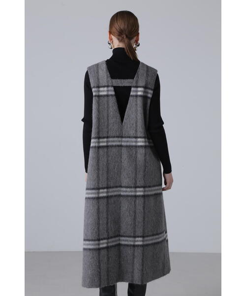 ADORE(アドーア)の「アルパカシャギーチェックワンピース(ジャンパースカート・レディース・グレー/ホワイト系その他・38)」の8枚目の写真