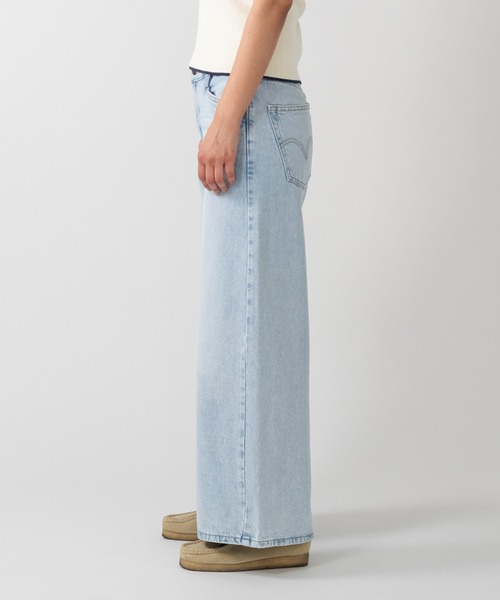 Levi's(リーバイス)の「Levi's/リーバイス 94 BAGGY WIDE LEG ジーンズ ライトインディゴ(デニムパンツ・レディース・ライトインディゴブルー・24inch/23inch/25inch/26inch/27inch/28inch)」の2枚目の写真
