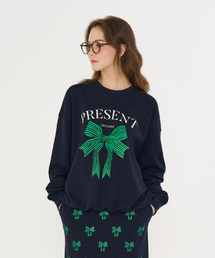 METAPHER（メタファ）の「MET ギフトプリントオーバーサイズスウェット ネイビー（スウェット）」