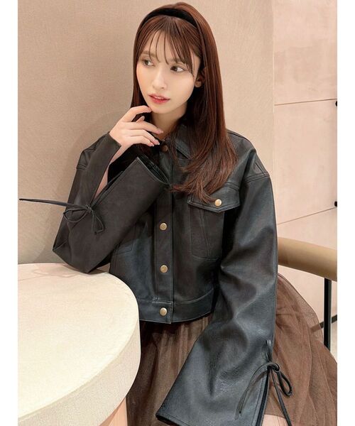 RESEXXY（リゼクシー）の「リボンスリーブショートブルゾン（ブルゾン・レディース・アイボリー/ブラック/ブラウン・FREE）」の5枚目の写真