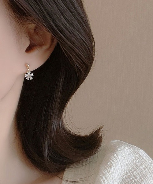 YU-KA:フラワーミニピアス flower mini pierce（ピアス（両耳用