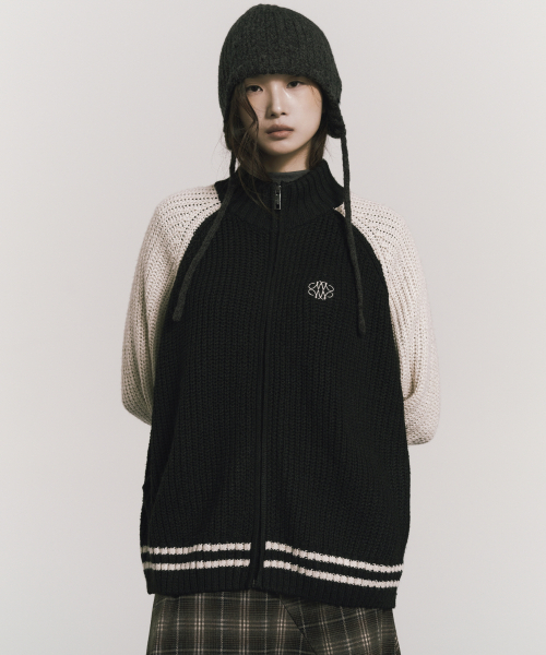 NICK&NICOLE(ニックアンドニコール)の「RAGLAN RIB HALF ZIP KNIT CARDIGAN_BLACK(カーディガン/ボレロ・レディース・その他・FREE)」の2枚目の写真