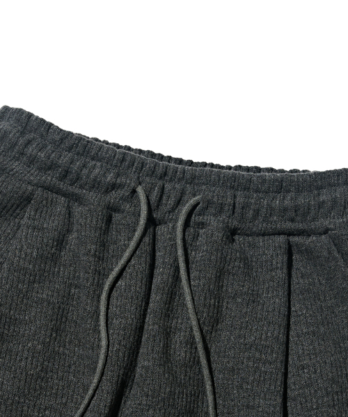 OTHERFITS（アザーフィッツ）の「ウールワイドバルーンパンツ（チャコール）（その他パンツ・メンズ・その他・FREE）」の3枚目の写真