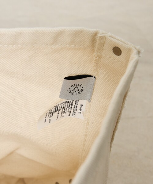ABAHOUSE(アバハウス)の「【BELL SYSTEM / ベルシステム】Canvas Tool Bag / キャンバスツールバッグ/ ユニセックス/Mロング(ショルダーバッグ・メンズ・アイボリー・フリー)」の11枚目の写真
