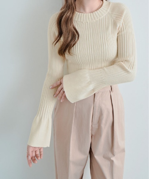kirakiraShop（キラキラショップ）の「フレアスリーブ リブ ニット（ニット/セーター・レディース・チャコールグレー/オフホワイト/ネイビー/ブラック/ブラウン・FREE）」の8枚目の写真