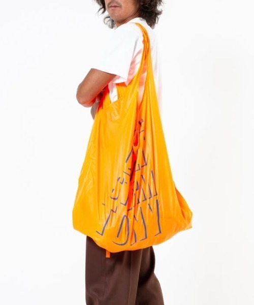 TonyTaizsun（トニータイズサン）の「【TonyTaizsun/トニータイズサン】Tony便利 Bag (特大+極小セット)　ビッグトート　ランドリー　ショッピング（ショルダーバッグ・メンズ・オレンジ/ホワイト・FREE）」の10枚目の写真