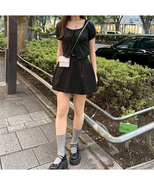 Flugge(フラッジー)の「ピンタックスカート(スカート・レディース・ブラック・MEDIUM)」の8枚目の写真