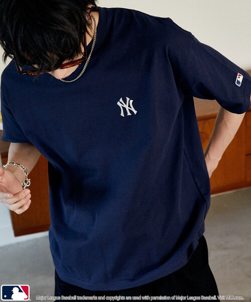 PUBLUX（パブリュクス）の「PUBLUX/パブリュクス ＜機能性素材＞別注MLB バンダナ バックプリント Tシャツ　限定展開（Tシャツ/カットソー・メンズ・ブラック/ネイビー/グレー/ブラウン/ライトグレー/ホワイト・L/M/S）」の6枚目の写真