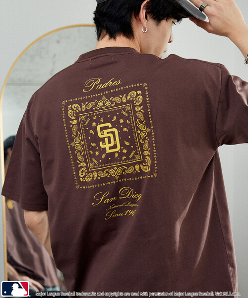 PUBLUX（パブリュクス）の「PUBLUX/パブリュクス ＜機能性素材＞別注MLB バンダナ バックプリント Tシャツ　限定展開（Tシャツ/カットソー・メンズ・ブラック/ネイビー/グレー/ブラウン/ライトグレー/ホワイト・L/M/S）」の5枚目の写真