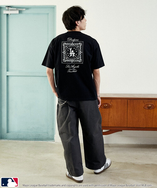 PUBLUX（パブリュクス）の「PUBLUX/パブリュクス ＜機能性素材＞別注MLB バンダナ バックプリント Tシャツ　限定展開（Tシャツ/カットソー・メンズ・ブラック/ネイビー/グレー/ブラウン/ライトグレー/ホワイト・L/M/S）」の13枚目の写真