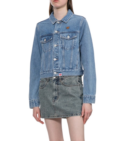 A BATHING APE(アベイシングエイプ)の「PU BADGE WASHED DENIM JACKET(デニムジャケット・レディース・インディゴブルー・SMALL/X-SMALL)」の3枚目の写真
