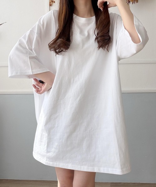 Nana(ナナ)の「ルーズシルエットTシャツワンピース(Tシャツ/カットソー・レディース・ブラック/ホワイト・FREE)」の1枚目の写真