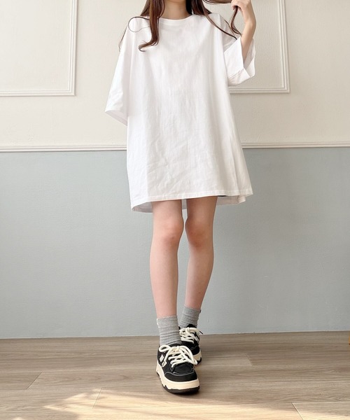 Nana(ナナ)の「ルーズシルエットTシャツワンピース(Tシャツ/カットソー・レディース・ブラック/ホワイト・FREE)」の9枚目の写真