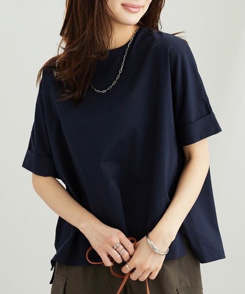 BELLUNA PLUS(ベルーナ)の「【接触冷感 / 体型カバー】ゆるTシャツ(Tシャツ/カットソー・レディース・ネイビー/イエロー/ホワイト×ネイビー/グレイッシュブルー/カーキ・MEDIUM/LARGE/X-LARGE)」の18枚目の写真