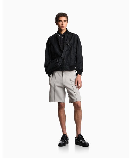 EMPORIO ARMANI(エンポリオアルマーニ)の「【エンポリオ アルマーニ】バミューダパンツ ジャージー ピンタック(その他パンツ・メンズ・ネイビー/グレー・SMALL/MEDIUM/X-LARGE/LARGE)」の10枚目の写真