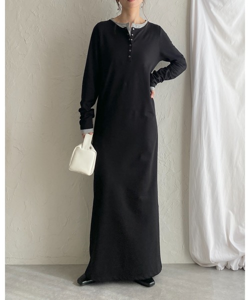 She's Closet(シーズクローゼット)の「長袖ロング丈 配色 レイヤード風 ヘンリーネック タイトワンピース(ワンピース・レディース・杢グレー/ブラック/チャコール・FREE)」の9枚目の写真