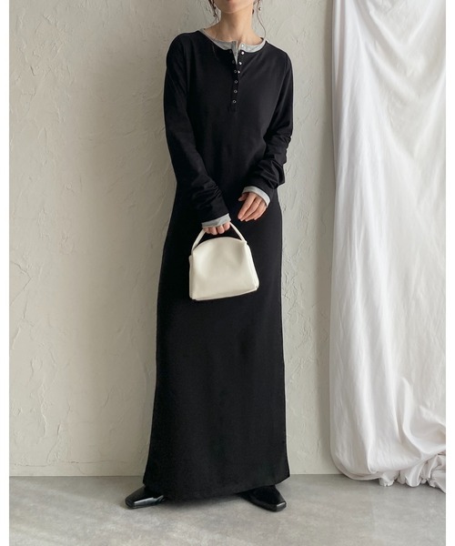 She's Closet(シーズクローゼット)の「長袖ロング丈 配色 レイヤード風 ヘンリーネック タイトワンピース(ワンピース・レディース・杢グレー/ブラック/チャコール・FREE)」の19枚目の写真