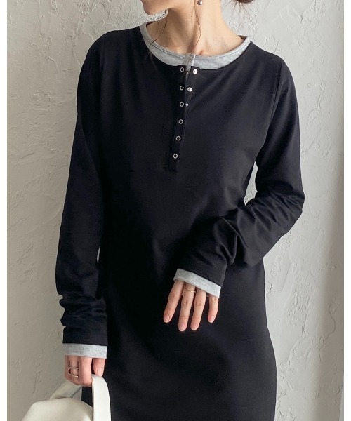 She's Closet(シーズクローゼット)の「長袖ロング丈 配色 レイヤード風 ヘンリーネック タイトワンピース(ワンピース・レディース・杢グレー/ブラック/チャコール・FREE)」の20枚目の写真