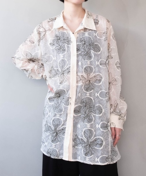 sahara(サハラ)の「Flower Embroidery Over Shirt/フラワーエンブロイダリーオーバーシャツ(シャツ/ブラウス・レディース・ブラック/アイボリー/ピンク・FREE)」の1枚目の写真