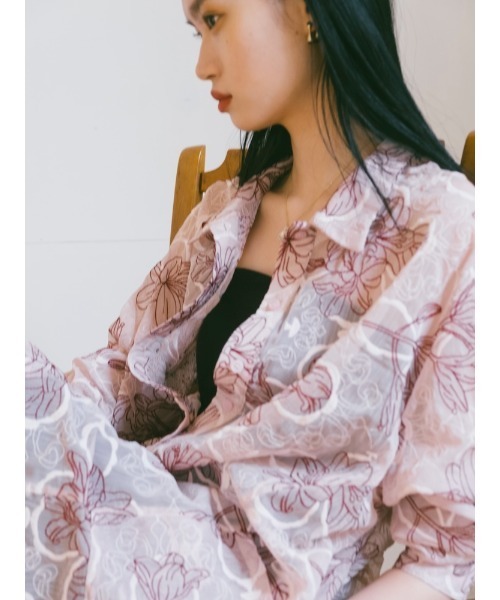 sahara(サハラ)の「Flower Embroidery Over Shirt/フラワーエンブロイダリーオーバーシャツ(シャツ/ブラウス・レディース・ブラック/アイボリー/ピンク・FREE)」の5枚目の写真