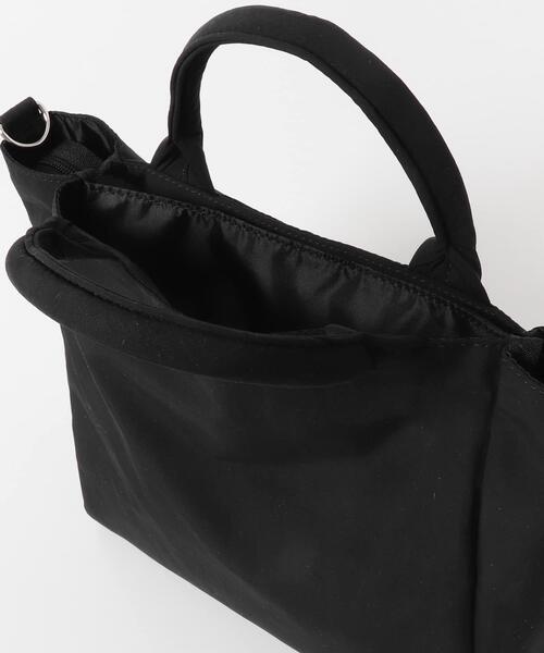 URBAN RESEARCH DOORS（アーバンリサーチドアーズ）の「ウォッシャブル2WAYトートバッグ（トートバッグ・レディース・ベージュ/ブラック・ONE）」の7枚目の写真