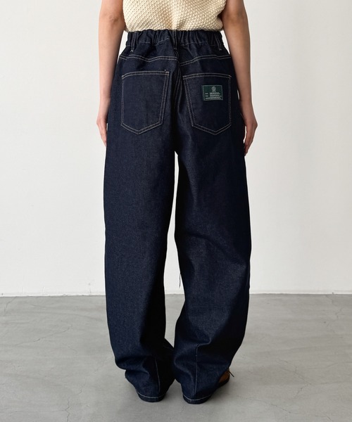 CANAL JEAN(キャナルジーン)の「choice_cnl Balloonデニムパンツ(デニムパンツ・レディース・インディゴブルー・2/1/0)」の10枚目の写真
