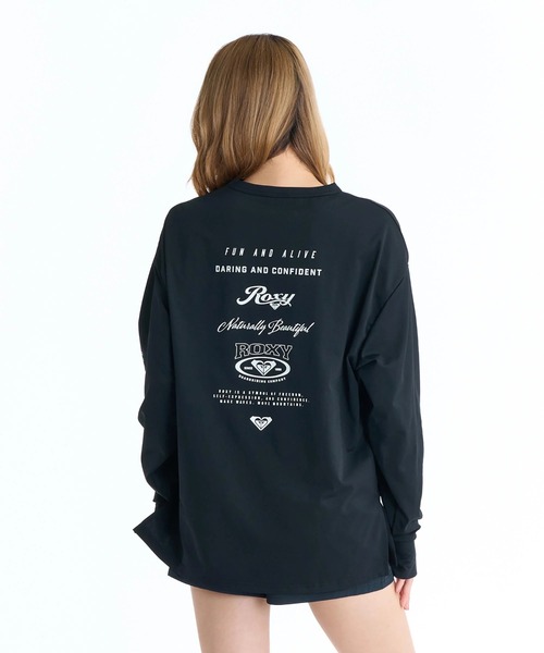 ROXY(ロキシー)の「ROXY ウィメンズ HISTORICAL LOGO L/S 長袖ラッシュガード 【2026年春夏モデル】/ロキシー長袖バックプリントラッシュガード(水着)(ラッシュガード・レディース・ベージュ/ホワイト/ブラック・MEDIUM/LARGE/SMALL)」の2枚目の写真