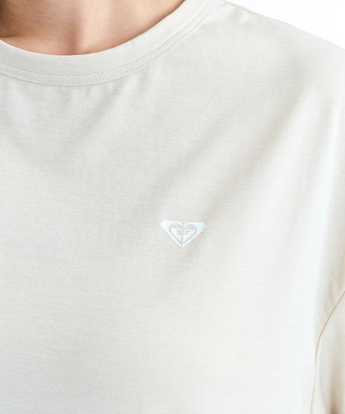 ROXY(ロキシー)の「ROXY ウィメンズ HISTORICAL LOGO L/S 長袖ラッシュガード 【2026年春夏モデル】/ロキシー長袖バックプリントラッシュガード(水着)(ラッシュガード・レディース・ベージュ/ホワイト/ブラック・MEDIUM/LARGE/SMALL)」の13枚目の写真