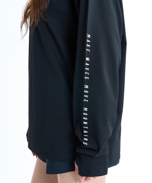 ROXY(ロキシー)の「ROXY ウィメンズ HISTORICAL LOGO L/S 長袖ラッシュガード 【2026年春夏モデル】/ロキシー長袖バックプリントラッシュガード(水着)(ラッシュガード・レディース・ベージュ/ホワイト/ブラック・MEDIUM/LARGE/SMALL)」の14枚目の写真