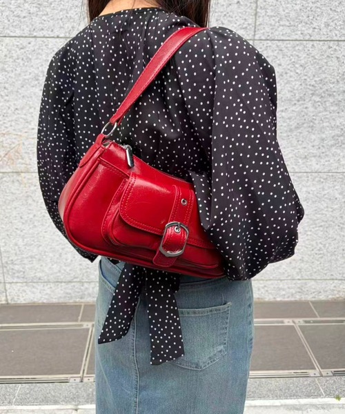 mebole(メボレ)の「Belt Pocket Shoulder Bag(ショルダーバッグ・レディース・ホワイト/シルバー/レッド/ブラック/ブラウン・FREE)」の20枚目の写真