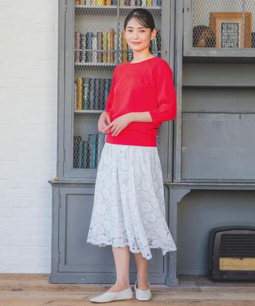 ITS'DEMO(イッツデモ)の「【縮みに強い/毛玉防止/洗濯機OK】タフニット リブ切替ニットプルオーバー(ニット/セーター・レディース・ブルー/オフホワイト/レッド系1/ブラック/ライトイエロー系・00)」の9枚目の写真