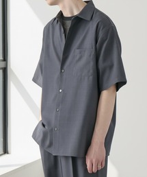 EASENCE（イーズエンス）の「【EASENCE】ハイツイステッドツイル ドライタッチ レギュラーカラー半袖シャツ<速乾/UVカット/イージーケア>（シャツ/ブラウス）」