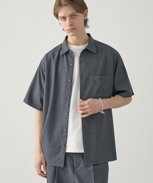 EASENCE(イーズエンス)の「【EASENCE】ハイツイステッドツイル ドライタッチ レギュラーカラー半袖シャツ<速乾/UVカット/イージーケア>(シャツ/ブラウス・メンズ・グレイッシュベージュ/ライトブルー/ホワイト/チャコール/ネイビー・S/M/L/XL)」の12枚目の写真